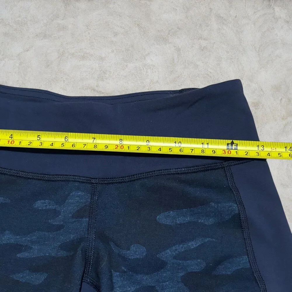 Lululemon Blue Women's Camo Leggings Wunder Under Crop Size 4